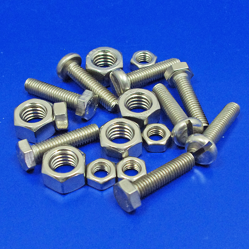 Machine Screws & Nuts